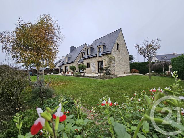 Maison à vendre ST JACUT DE LA MER